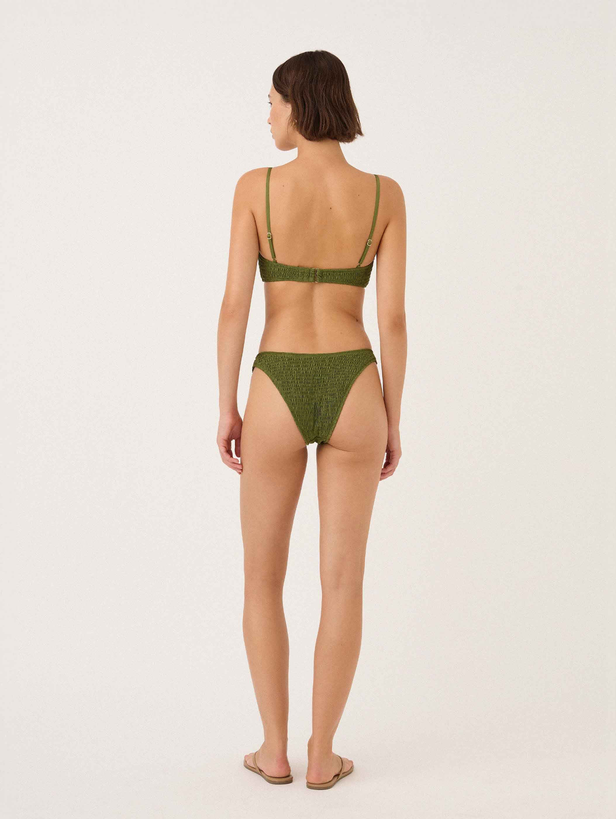 Shirred Crop
