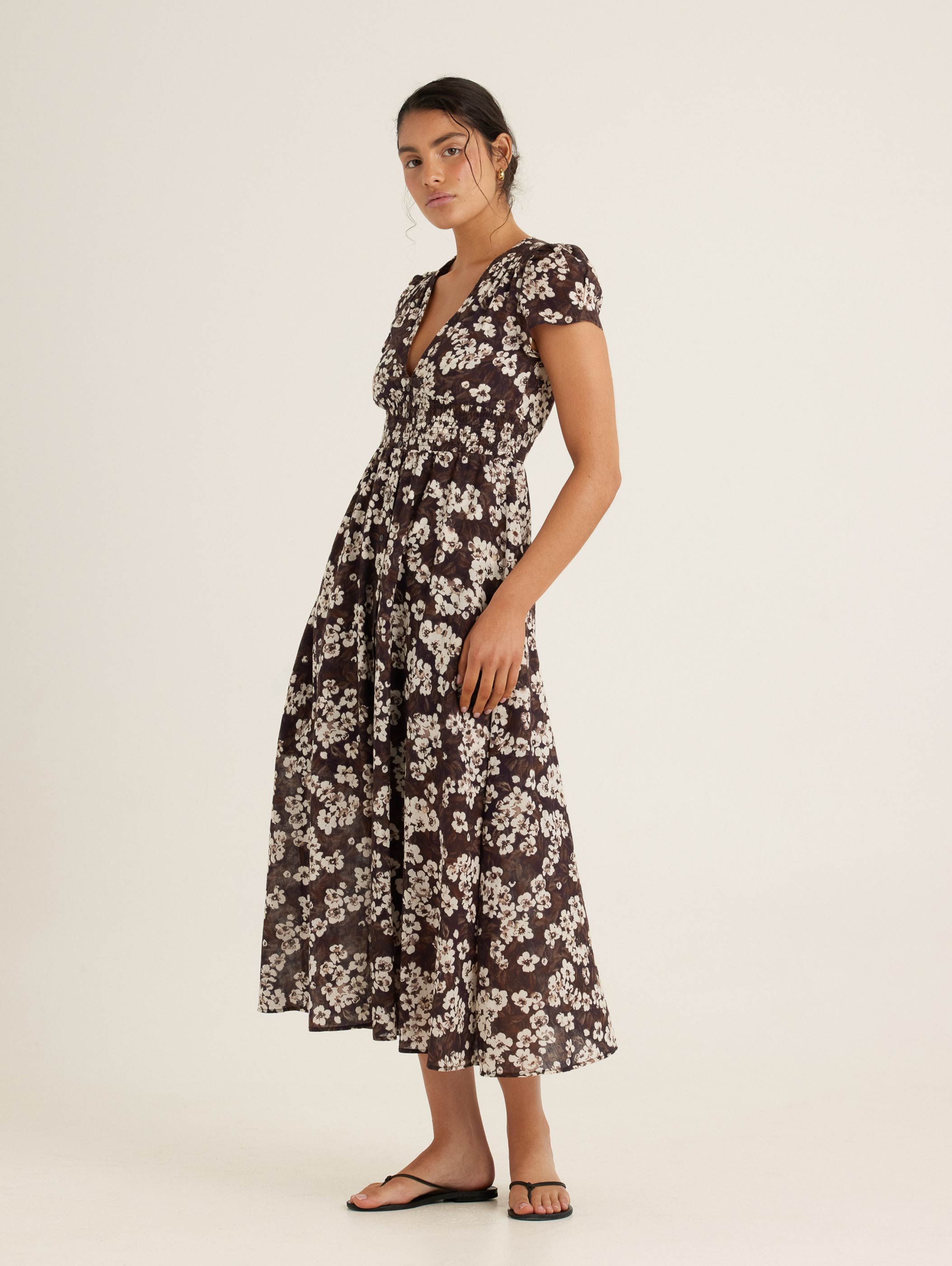 amelia floral midi dress Amelia Floral Mesh Midi Dress - Black/combo