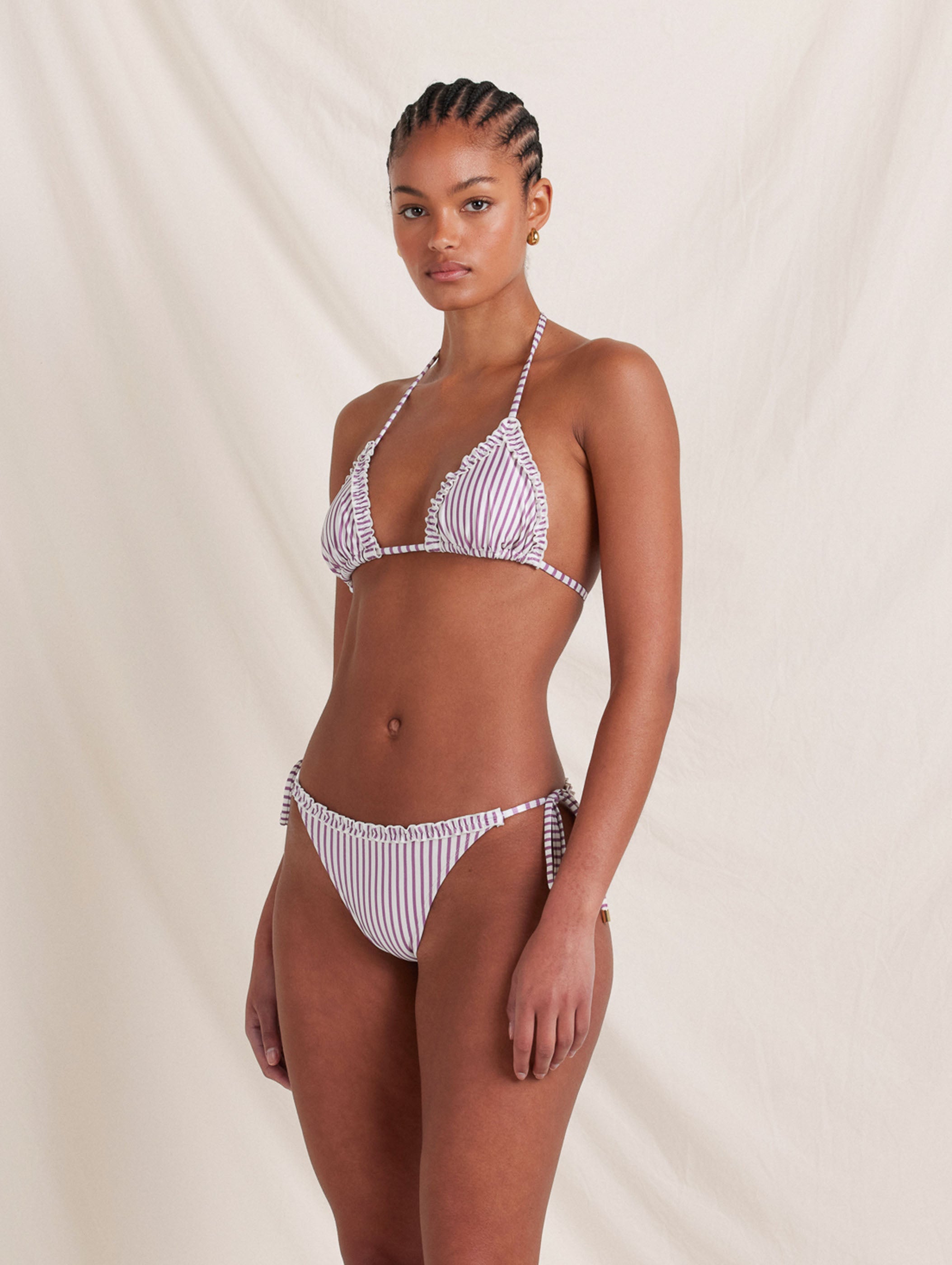 Ruffle Essential String Tri